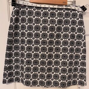 Black and White Patterned Women's Skirt